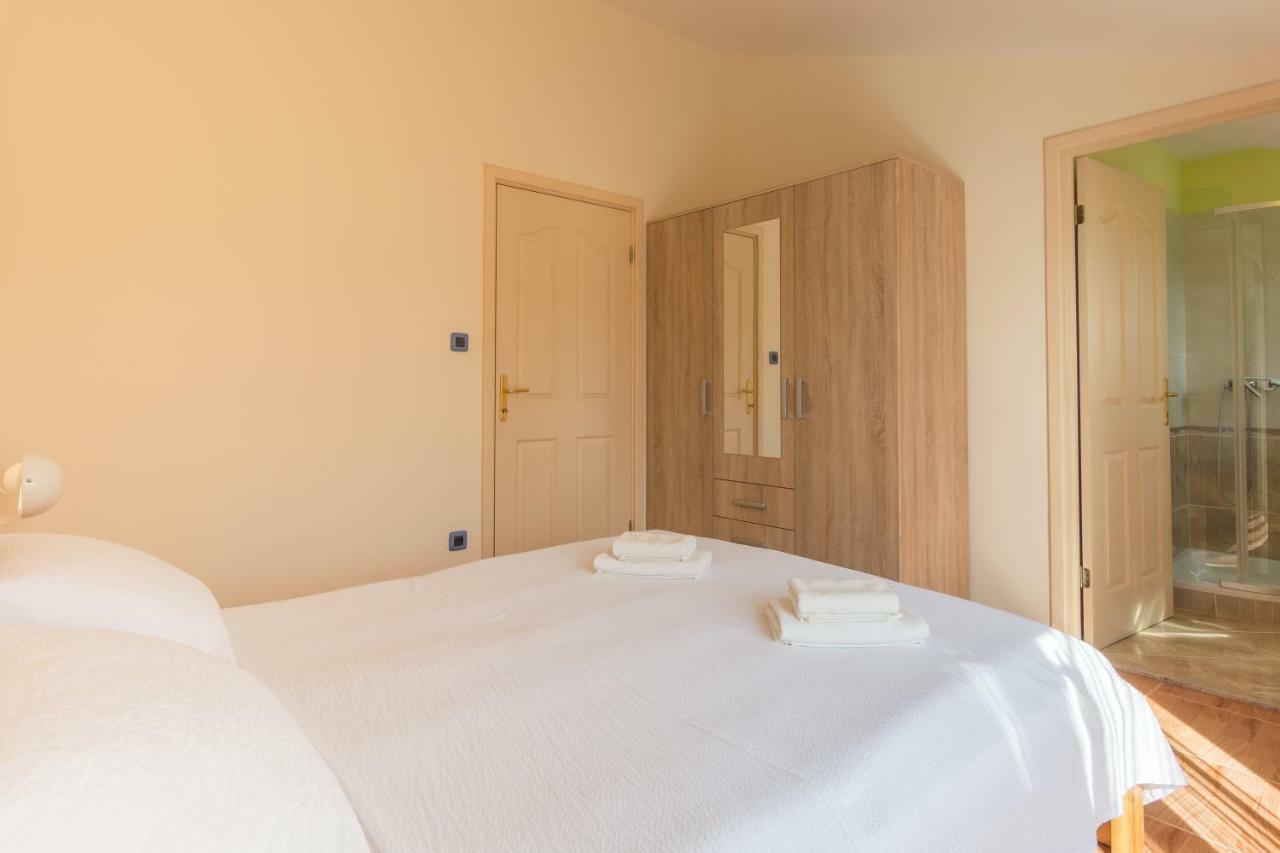 Holiday Home Matela Zadar Buitenkant foto