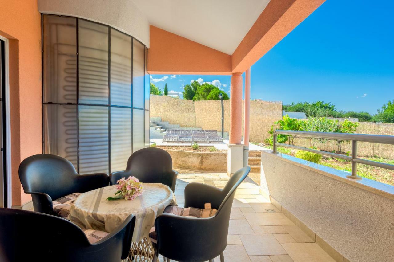 Holiday Home Matela Zadar Buitenkant foto
